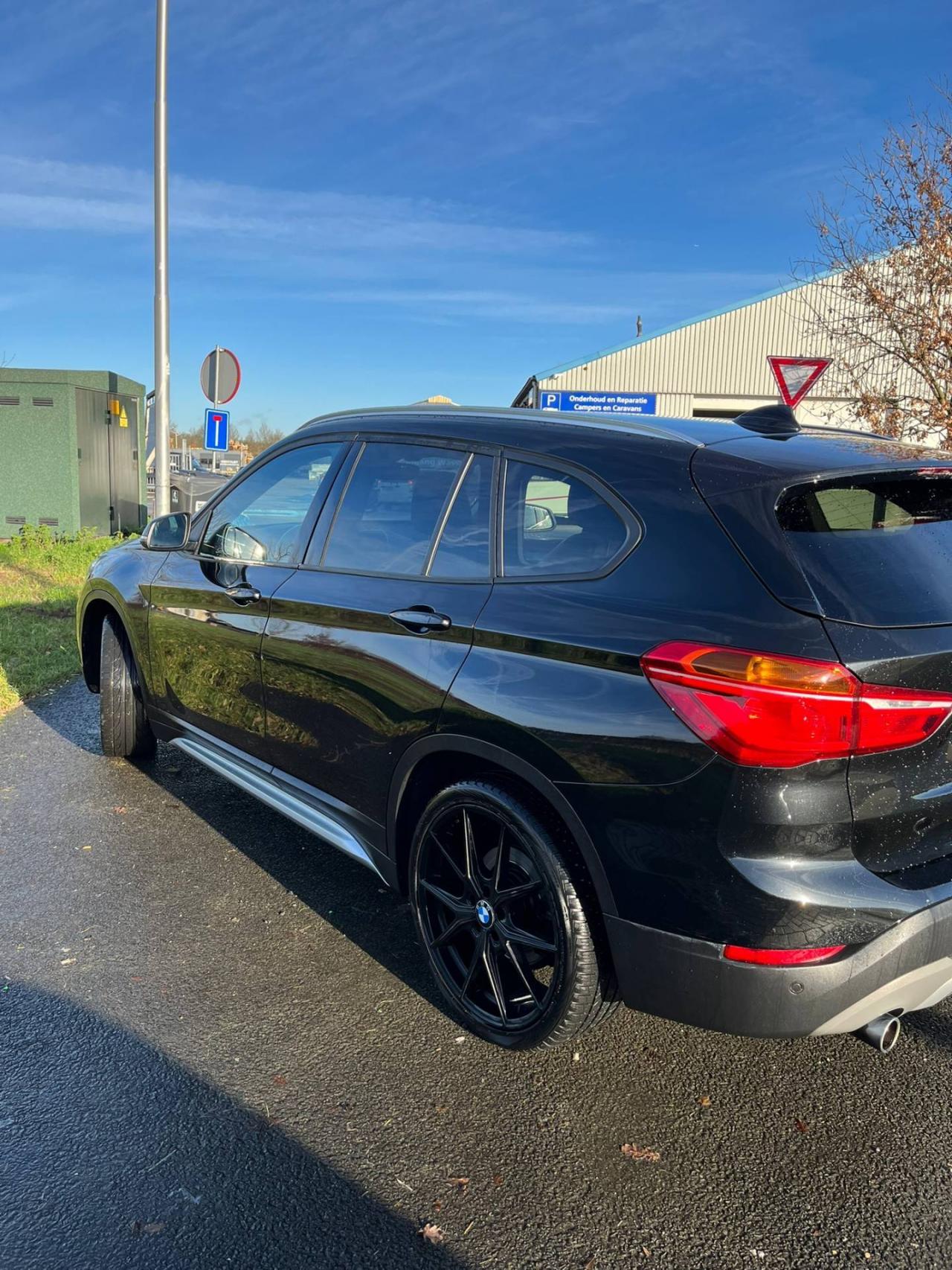 Auction BMW X1 2016 3418916 ECarsTrade auction-bmw-x1-2016-3418916-ecarstrade