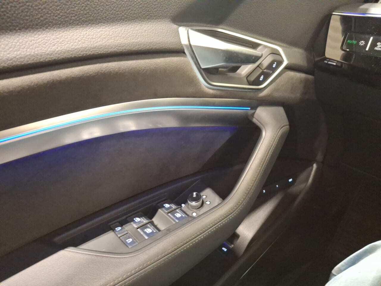 Audi E-tron 50 Quattro 9