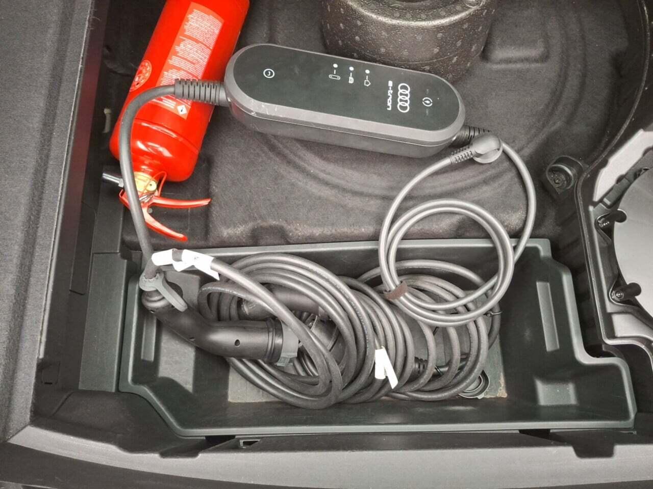 Audi E-tron 50 Quattro 15