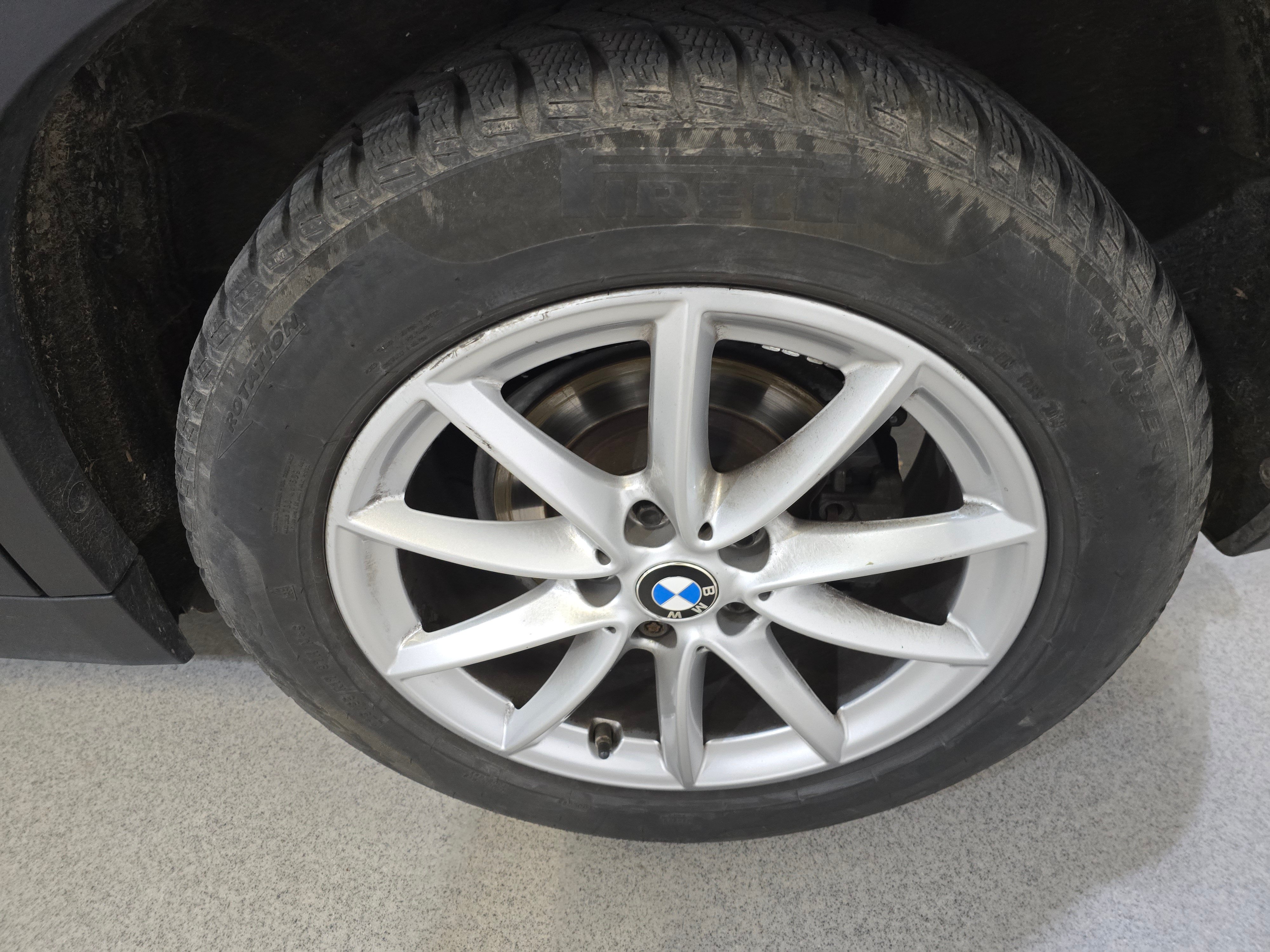 BMW X2 2.0 sDrive18d Aut. 3