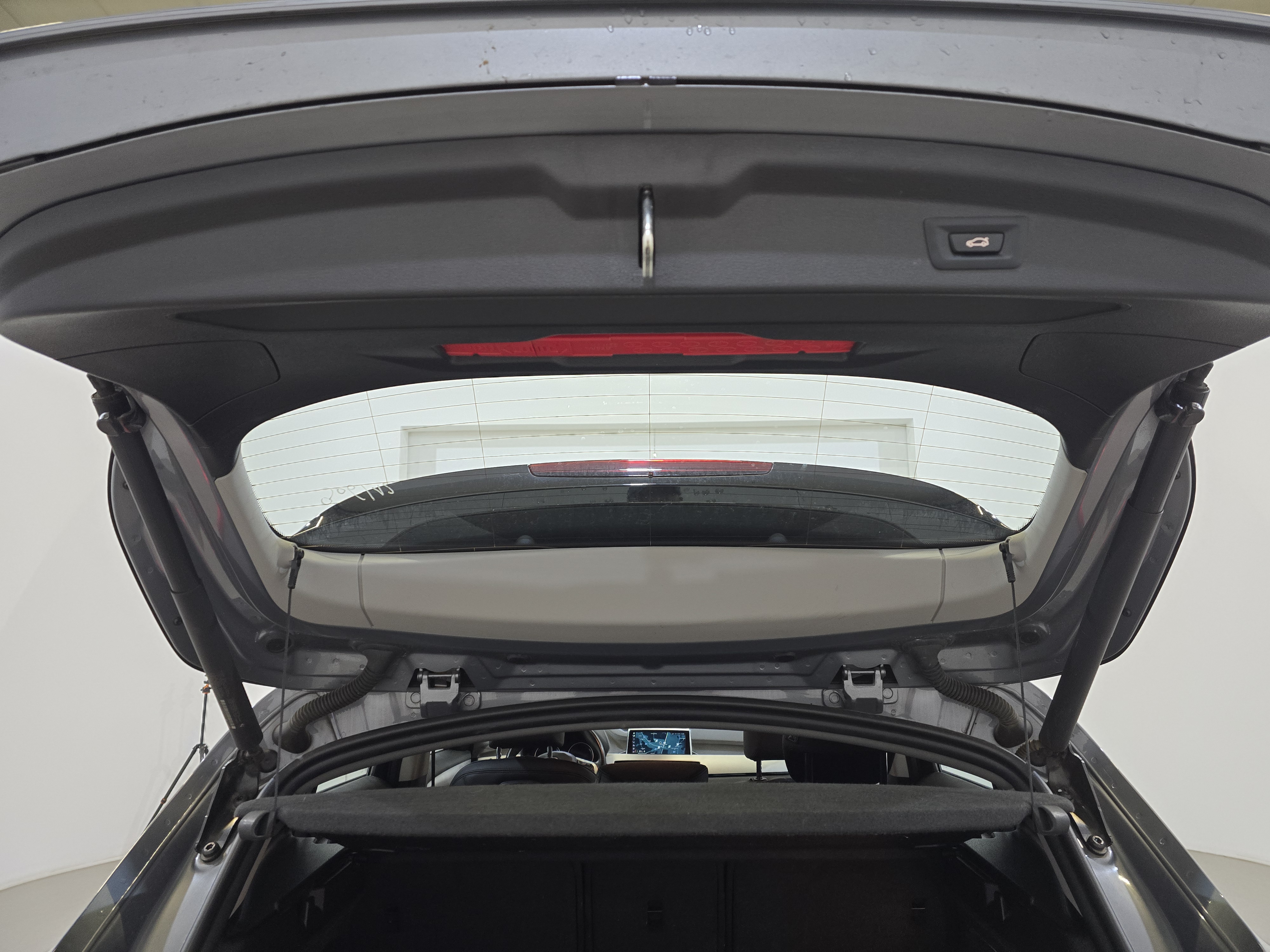 BMW X2 2.0 sDrive18d Aut. 27