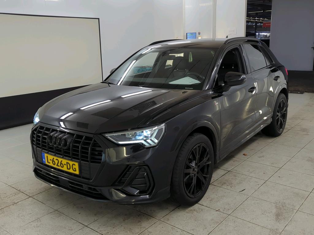 Audi Q3 1.5 35 TFSI S-line foto principal