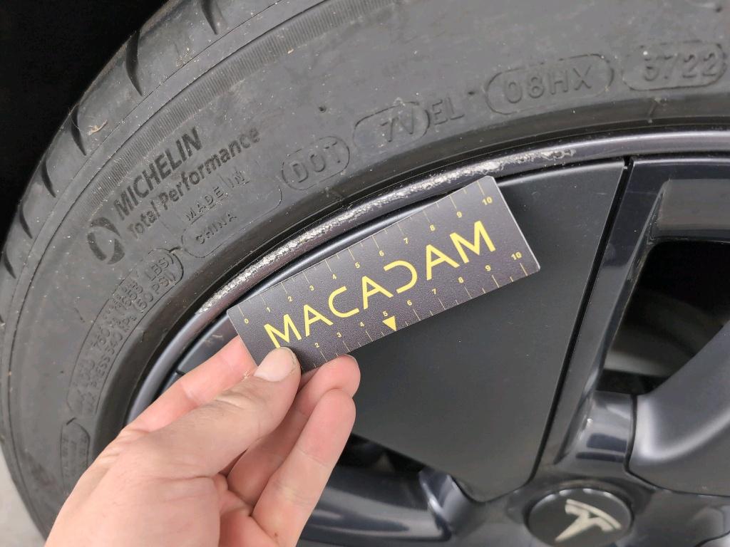 Tesla Model 3 BEV Standard RWD Plus 31