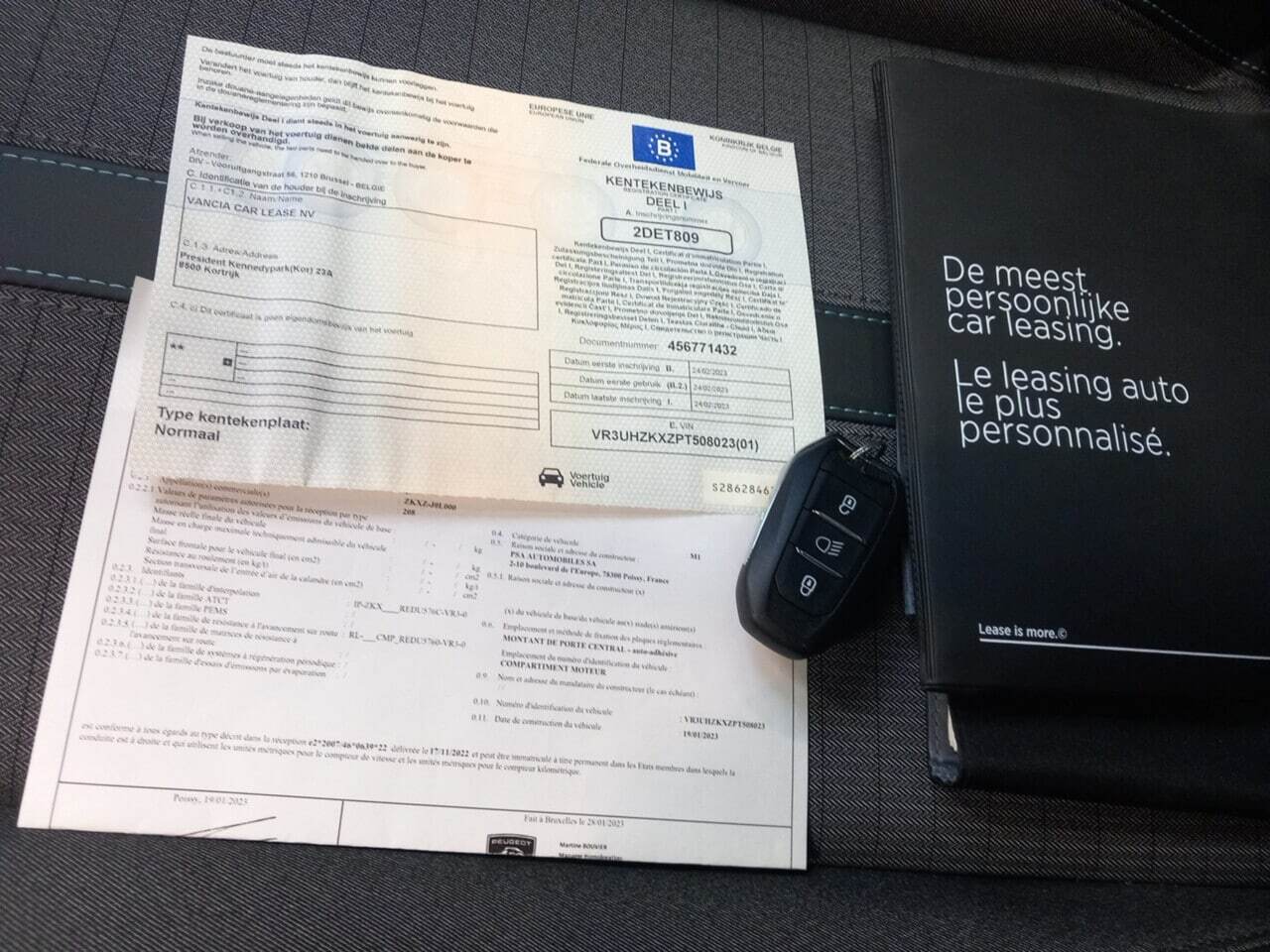 Peugeot 208 E-208 Allure Pack Connect 16