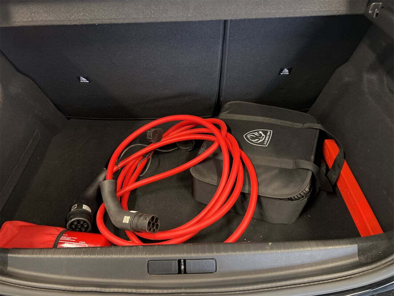 Peugeot 208 E-208 Allure Pack Connect 27