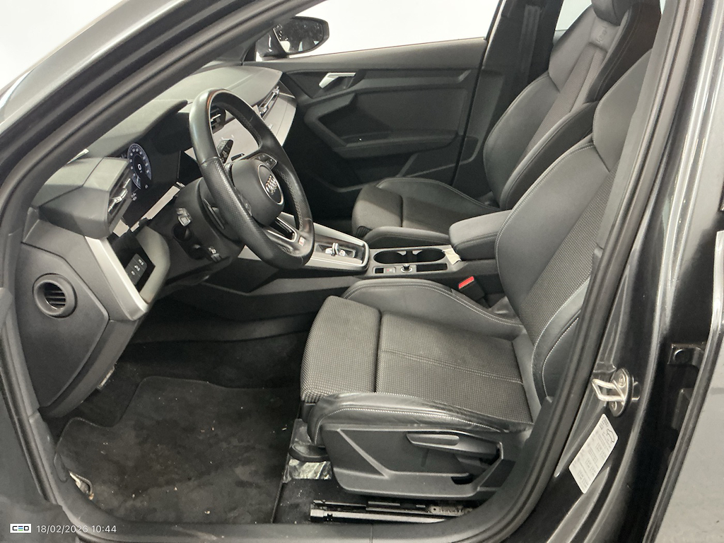 Audi A3 SB 1.4 40 TFSIe Plug-In Hybrid S-Line 6