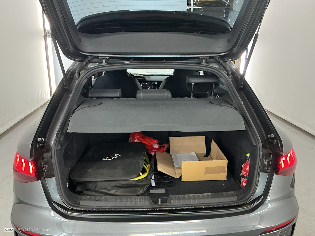 Audi A3 SB 1.4 40 TFSIe Plug-In Hybrid S-Line 10