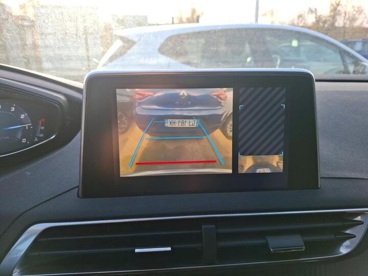 Peugeot 3008 26