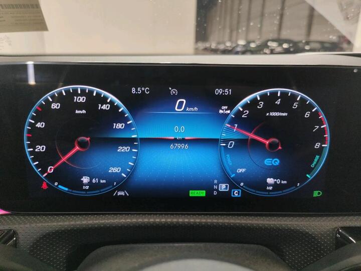 Mercedes CLA 250 8