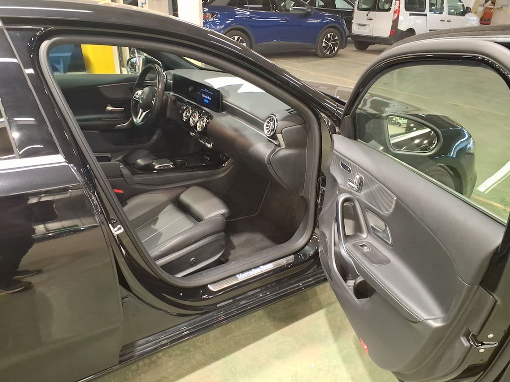 Mercedes A 200d Progressive 8