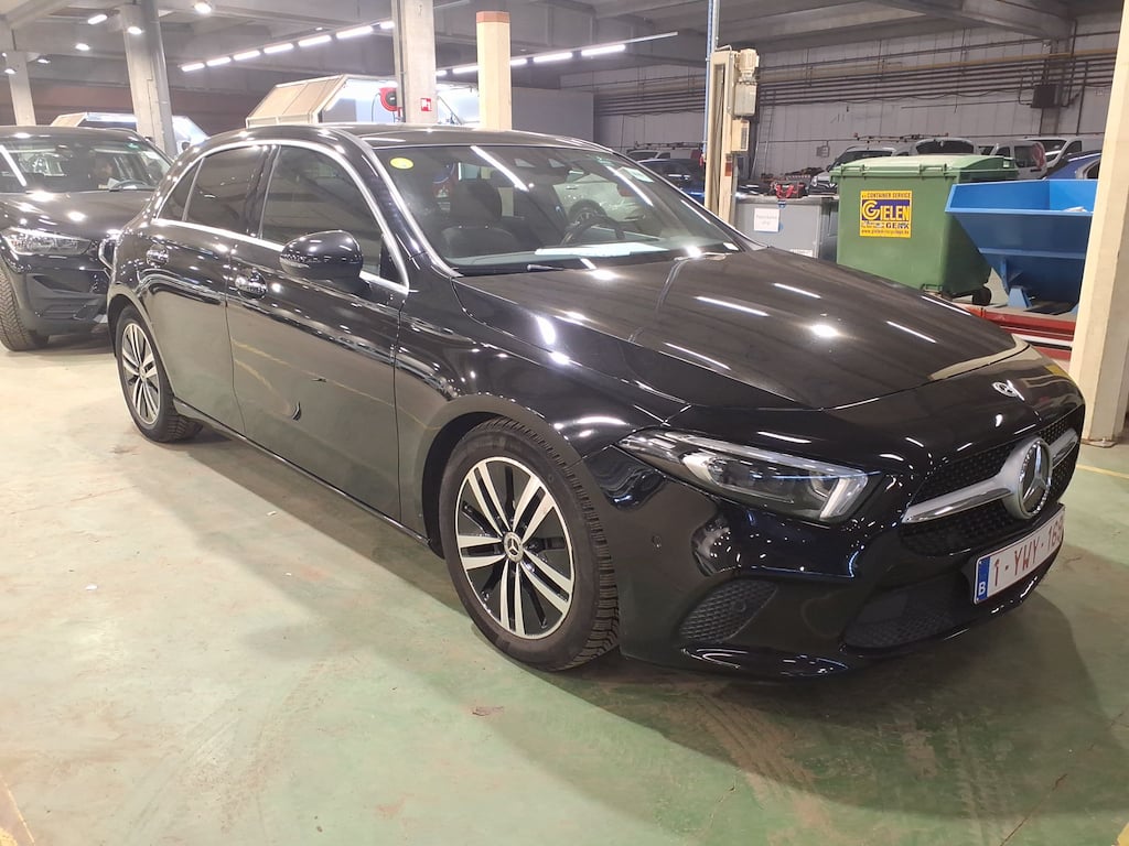 Mercedes A 200d Progressive 3