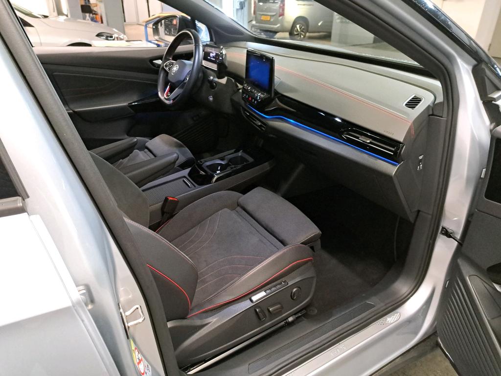 Volkswagen ID.4 77 kWh GTX 5