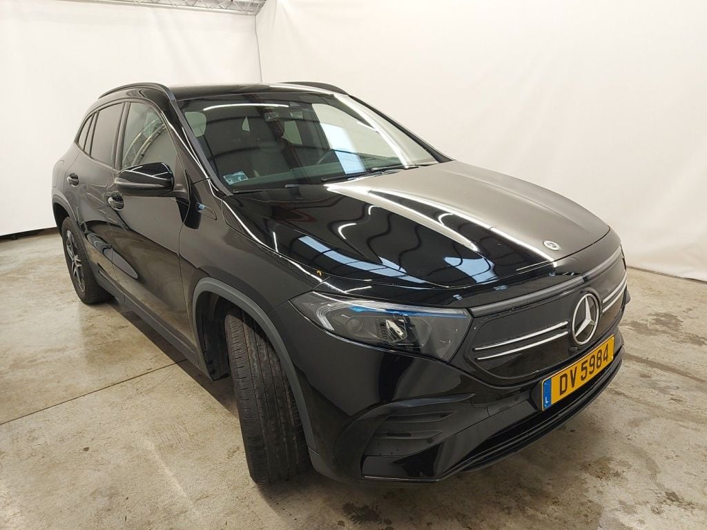 Mercedes EQA 250 8