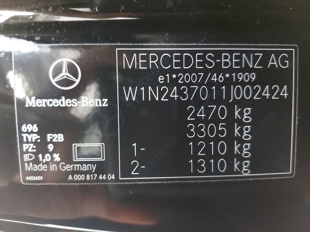 Mercedes EQA 250 17