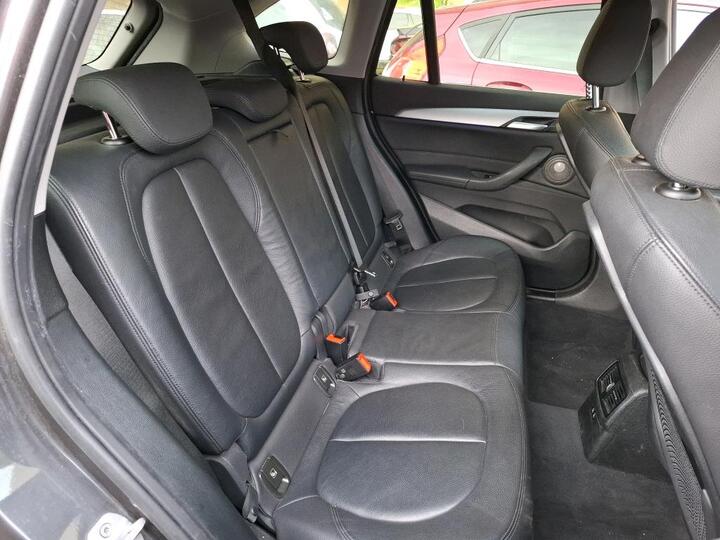 BMW X1 sDrive16d Design Aut. 9