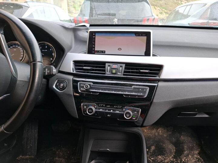 BMW X1 sDrive16d Design Aut. 6