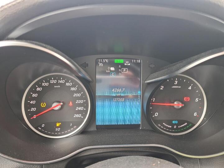 Mercedes-Benz GLC 300de Coupe Plug-In Hybrid AMG 4Matic 13