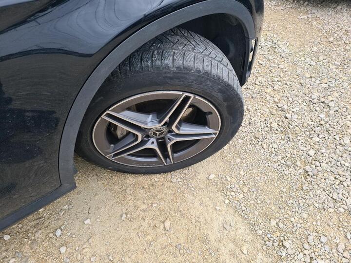 Mercedes-Benz GLC 300de Coupe Plug-In Hybrid AMG 4Matic 19
