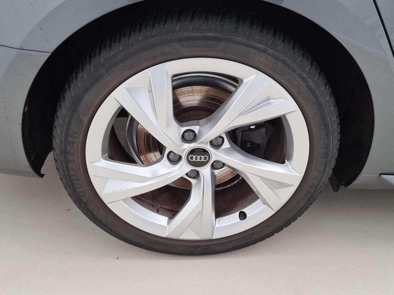 Audi A4 Avant 2.0 30 TDI S-Line 22