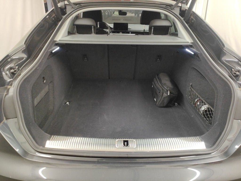 Audi A5 SB 2.0 30 TDI Advanced Aut. 9