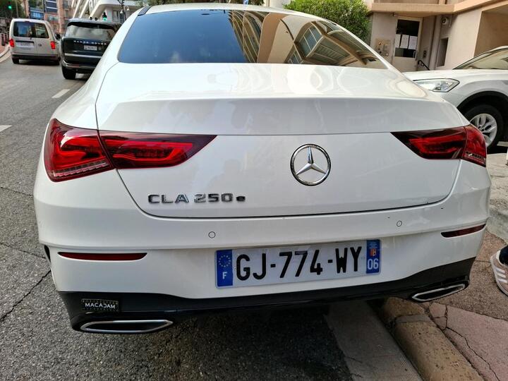 Mercedes-Benz CLA 250e Plug-In Hybrid AMG Night 26