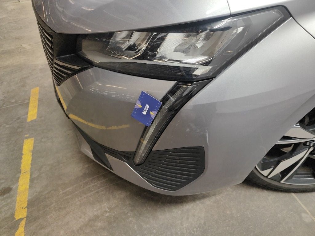 Peugeot 308 1.5 BlueHDi Allure 15