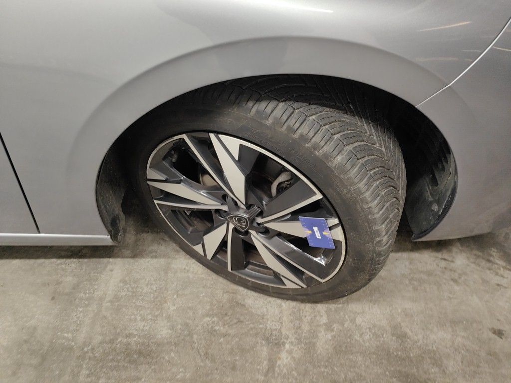 Peugeot 308 1.5 BlueHDi Allure 41
