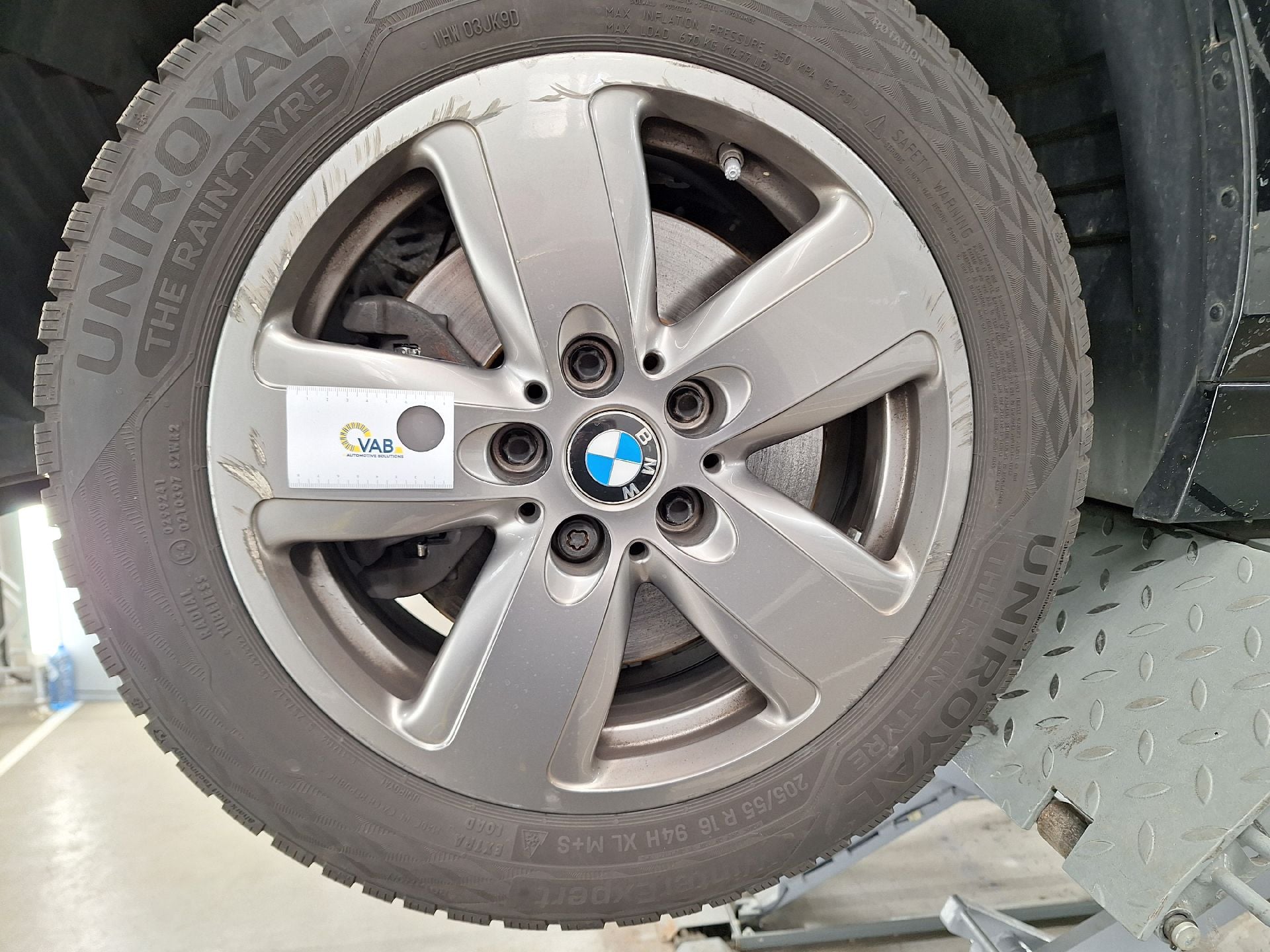 BMW 216d Gran Coupé 45