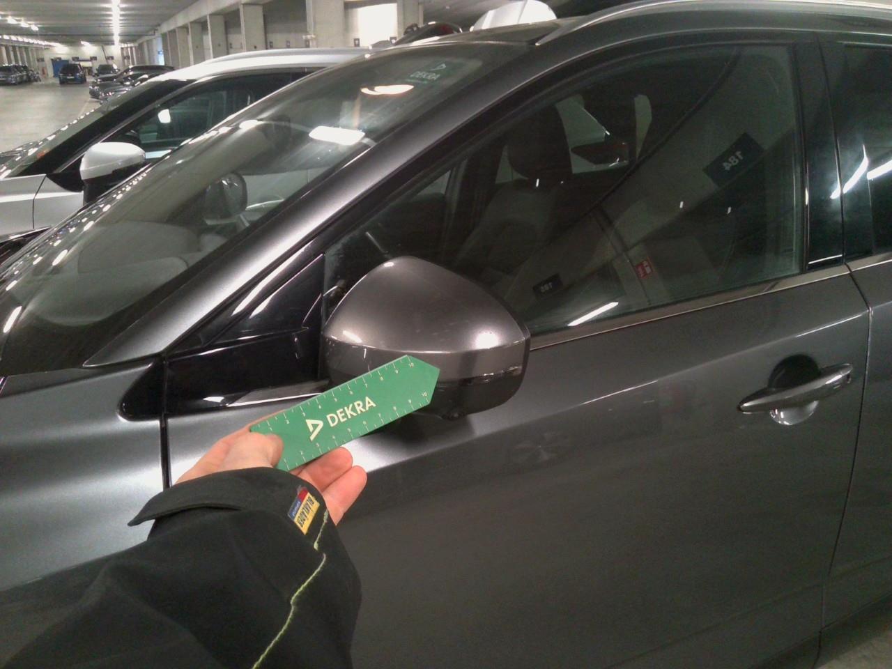 Nissan Qashqai 1.3i Mild-Hybrid N-Connecta Design 14