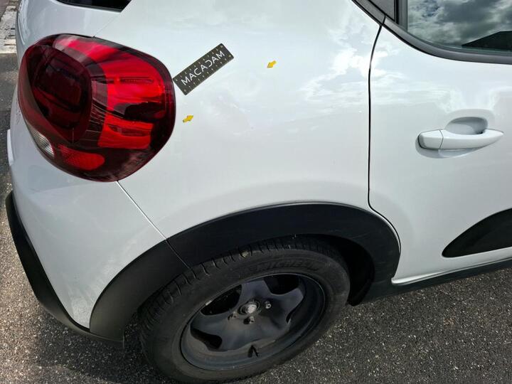 Citroen C3 1.2 PureTech 18