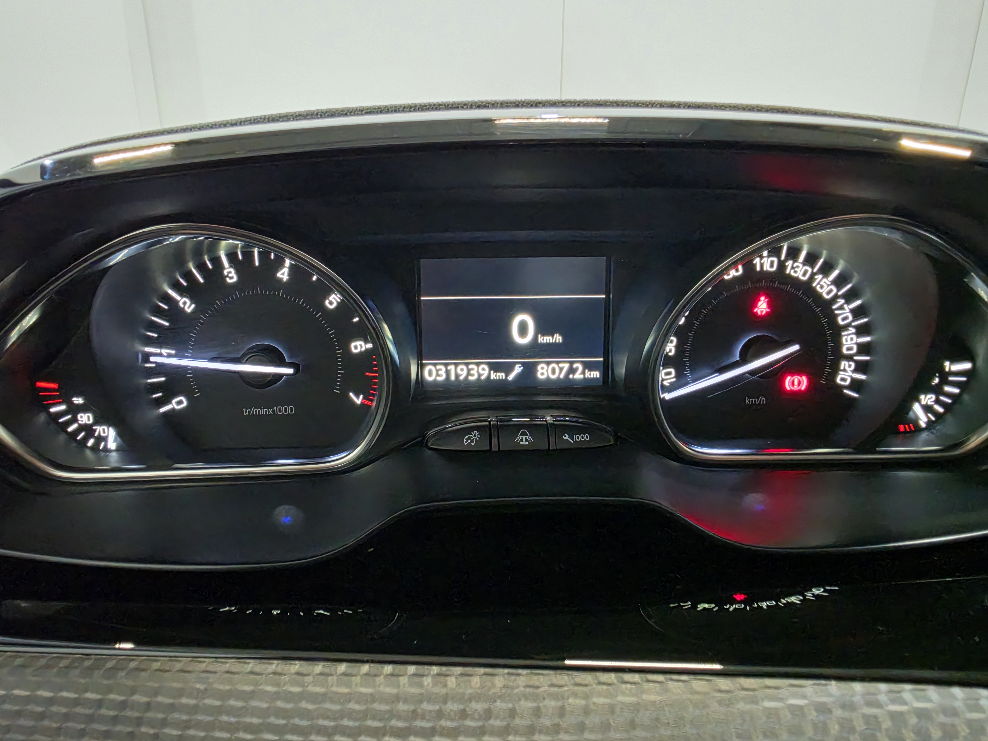 Peugeot 2008 1.2 PureTech Allure 18