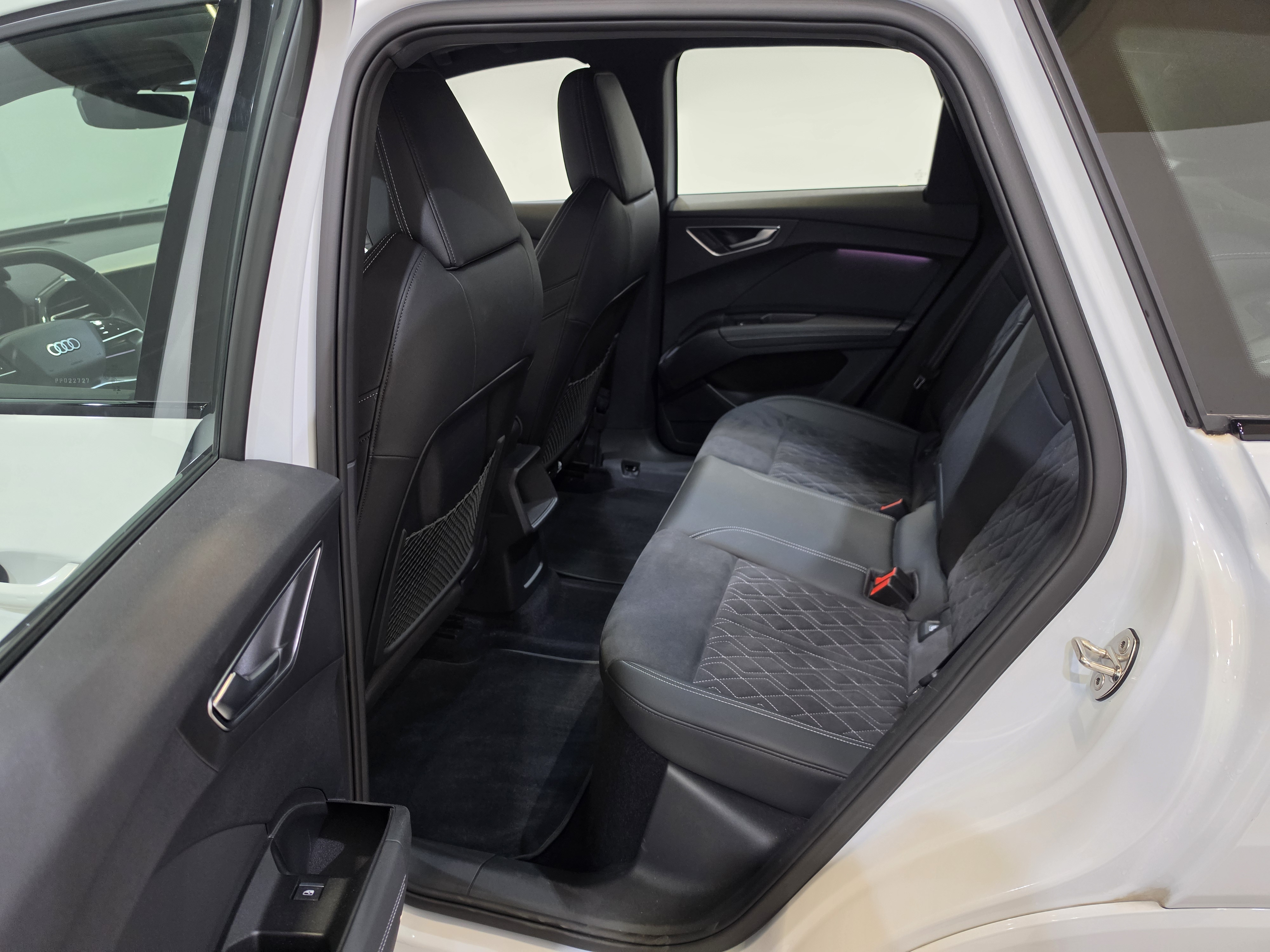 Audi Q4 e-tron 40 S-Line 12