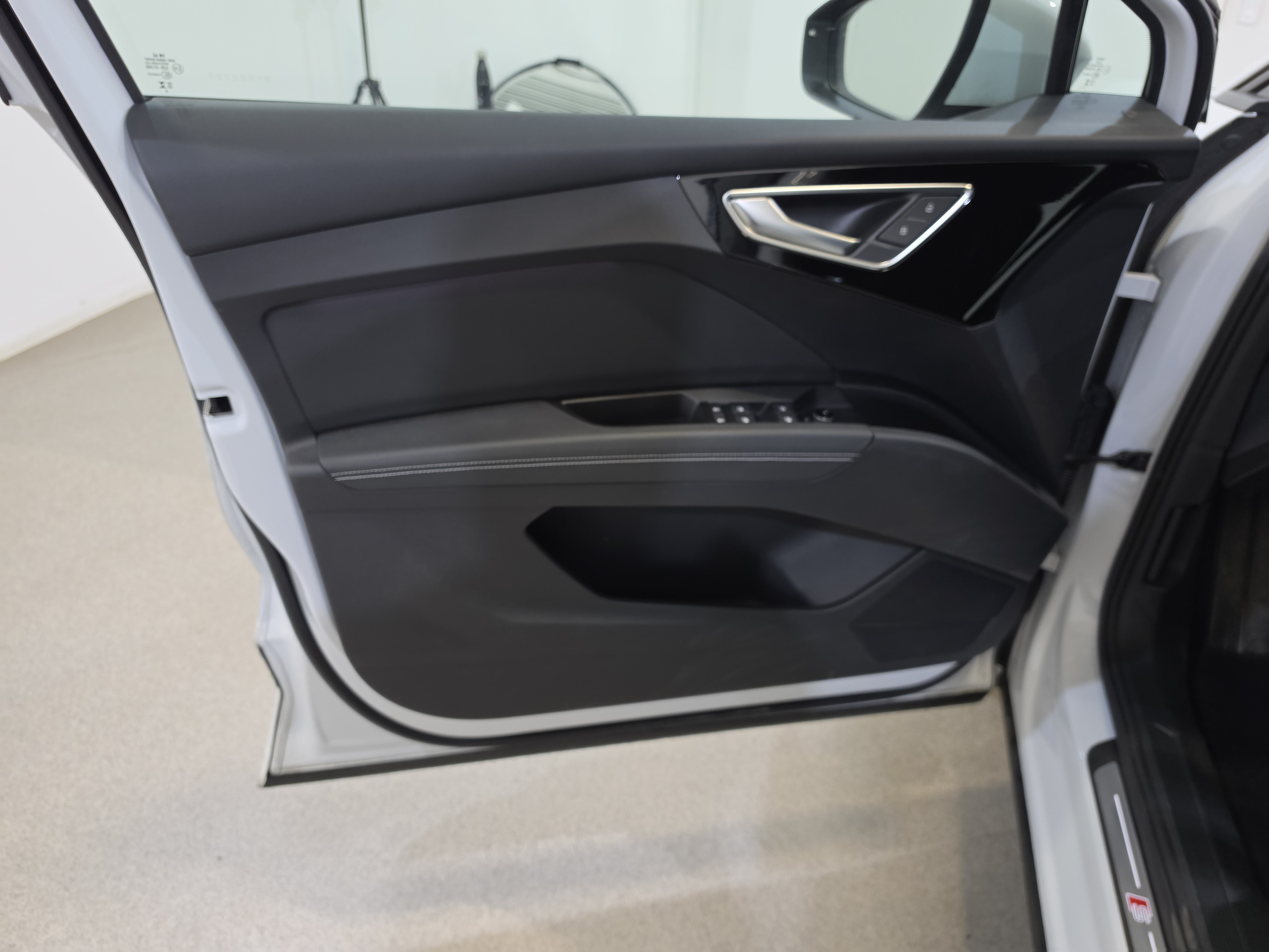 Audi Q4 e-tron 40 S-Line 17