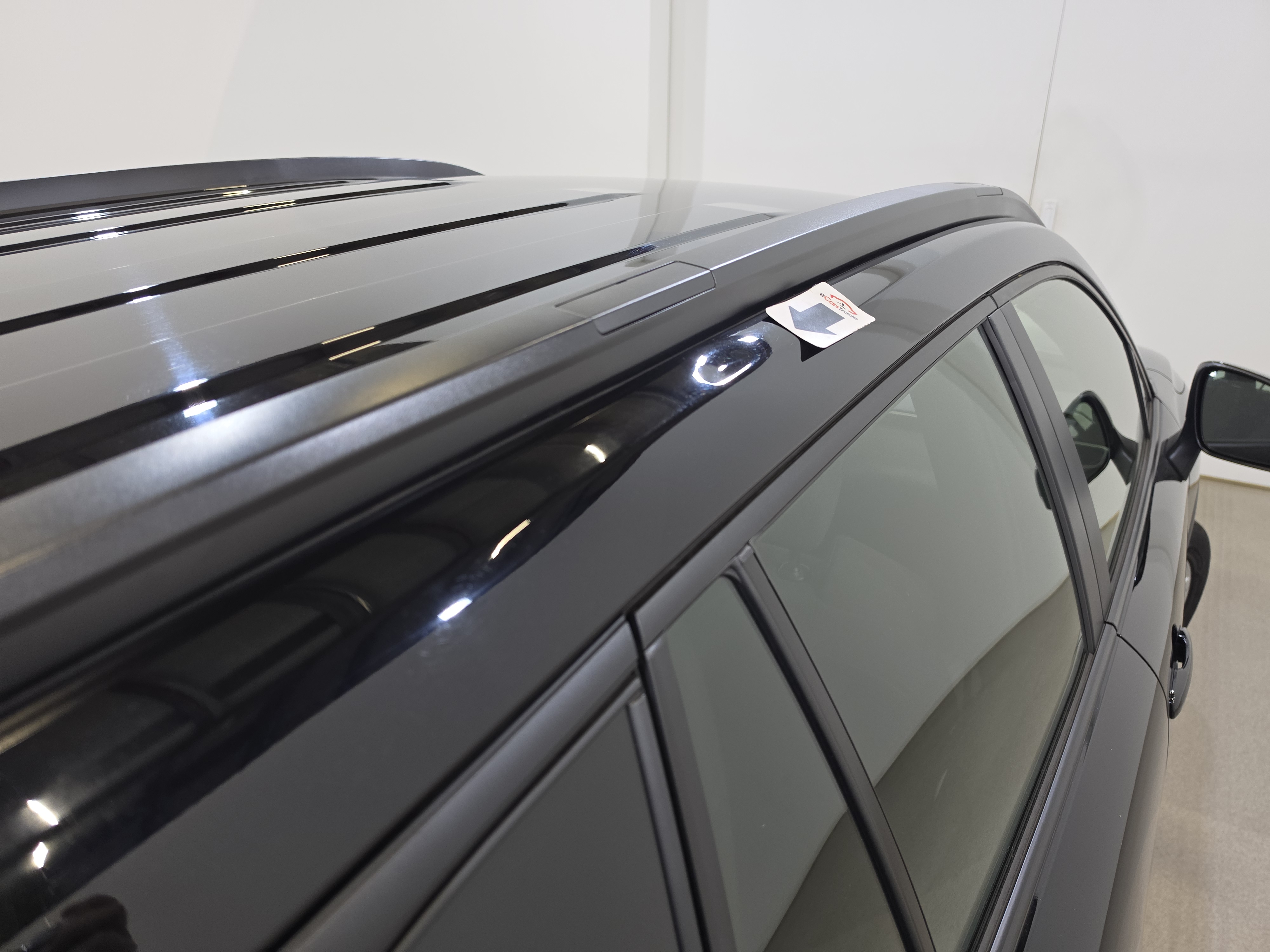 Toyota Corolla Cross 1.8 e-CVT Hybrid Dynamic 29