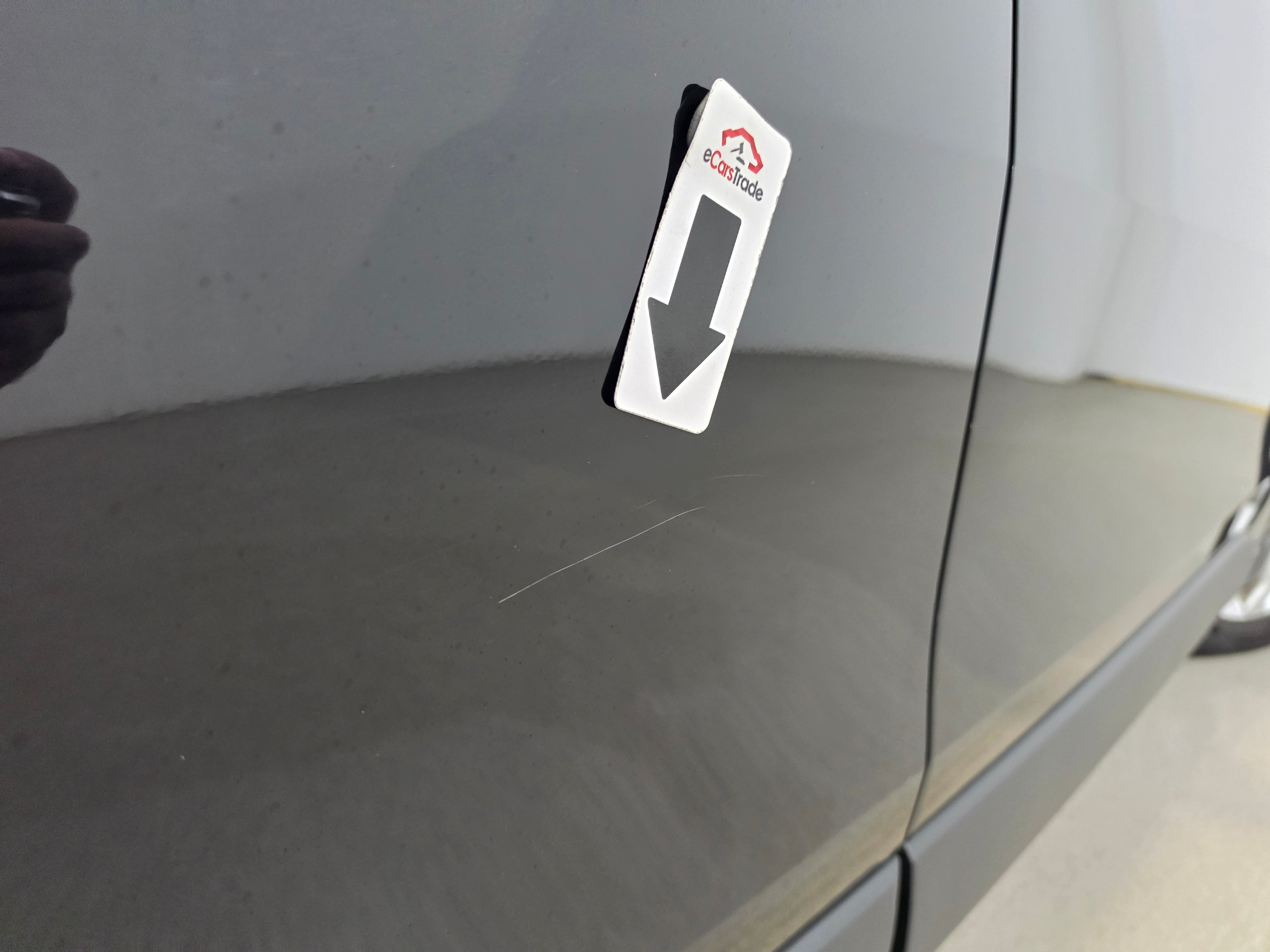 Toyota Corolla Cross 1.8 e-CVT Hybrid Dynamic 28