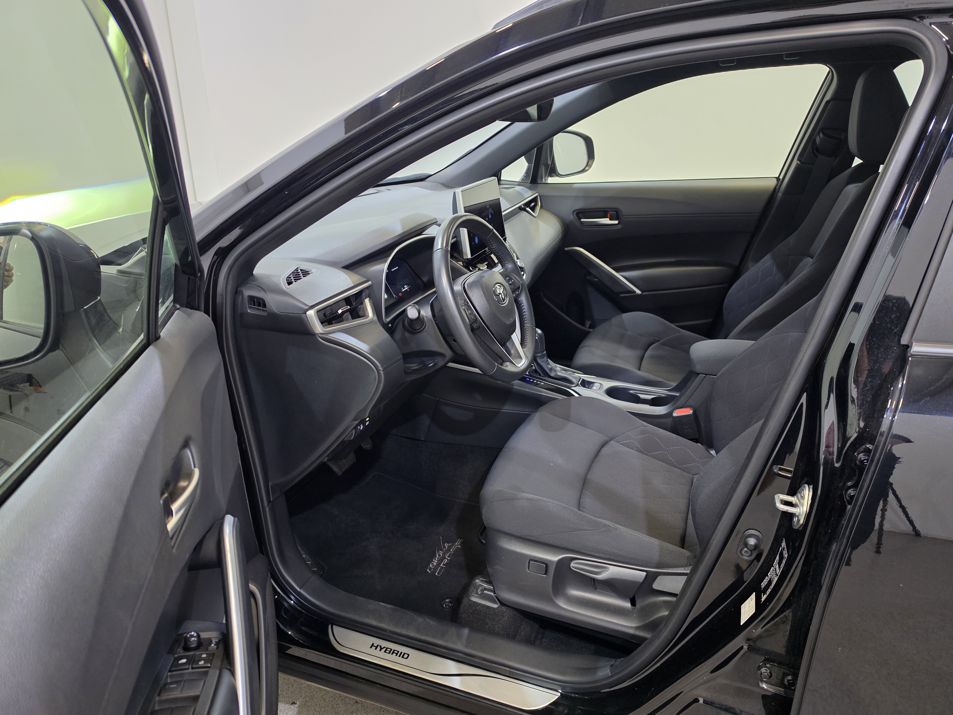 Toyota Corolla Cross 1.8 e-CVT Hybrid Dynamic 7