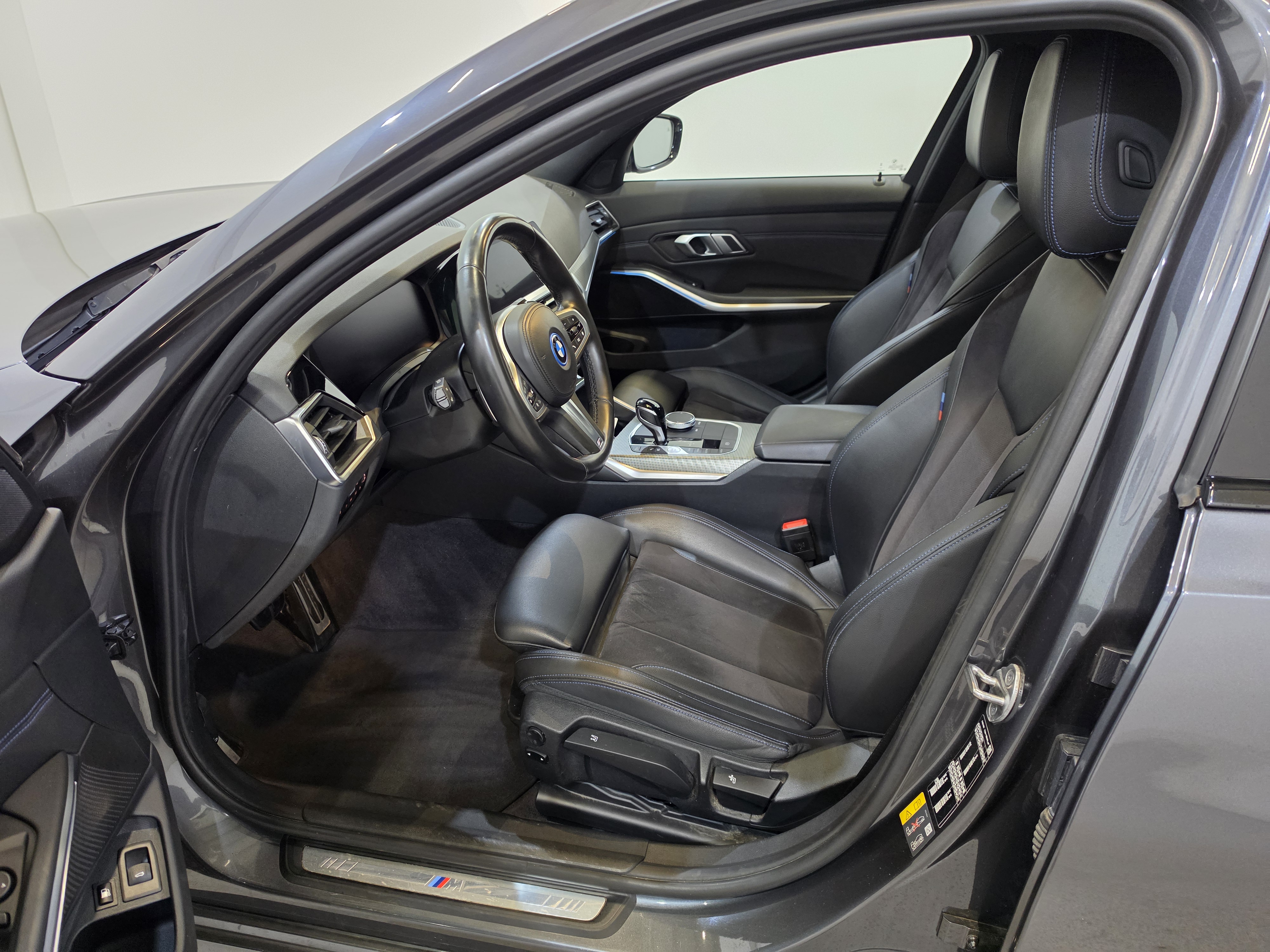 BMW 320e Plug-In Hybrid M-Sport 7