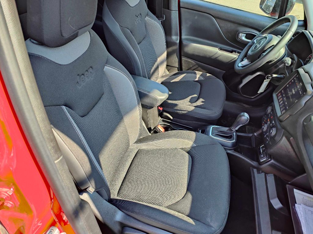 Jeep Renegade 1.5i T4 Mild-Hybrid Limited 7