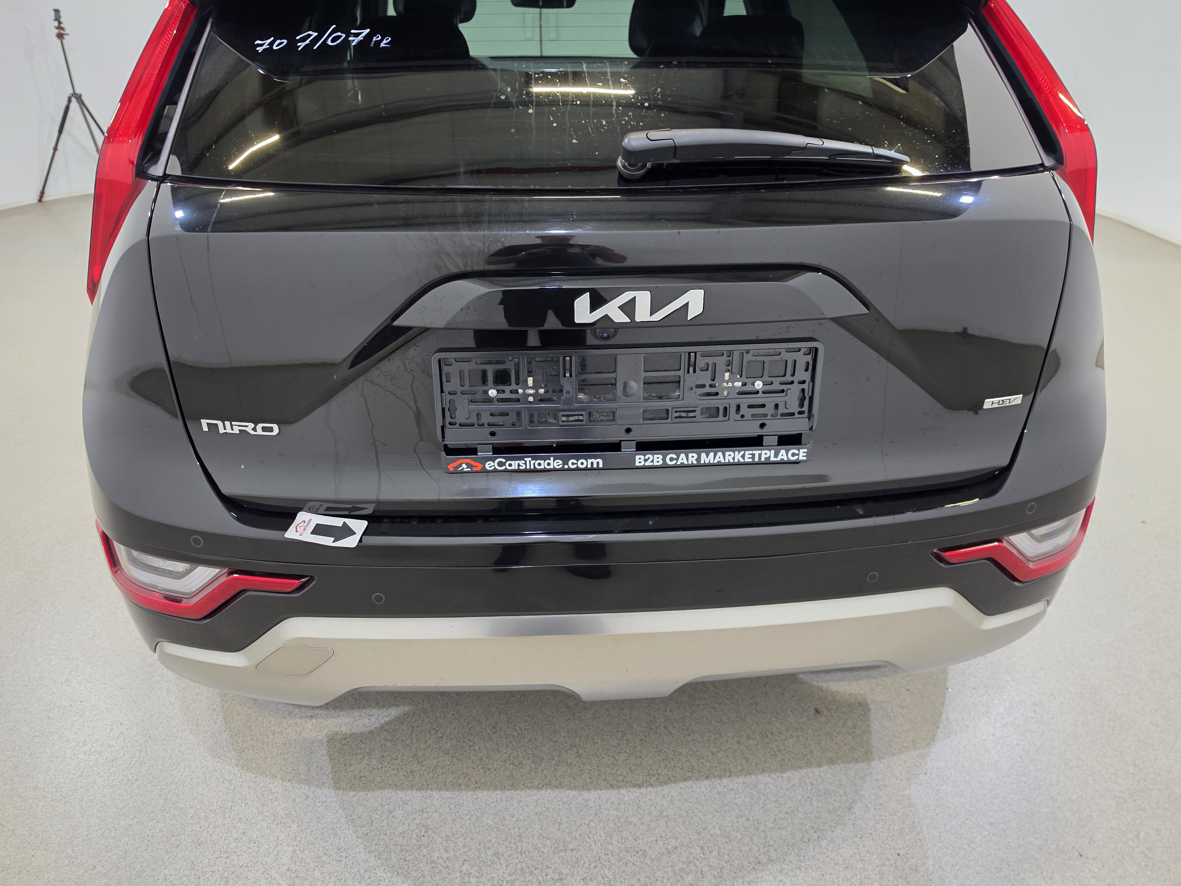 Kia Niro 1.6 GDI Hybrid Premium 28