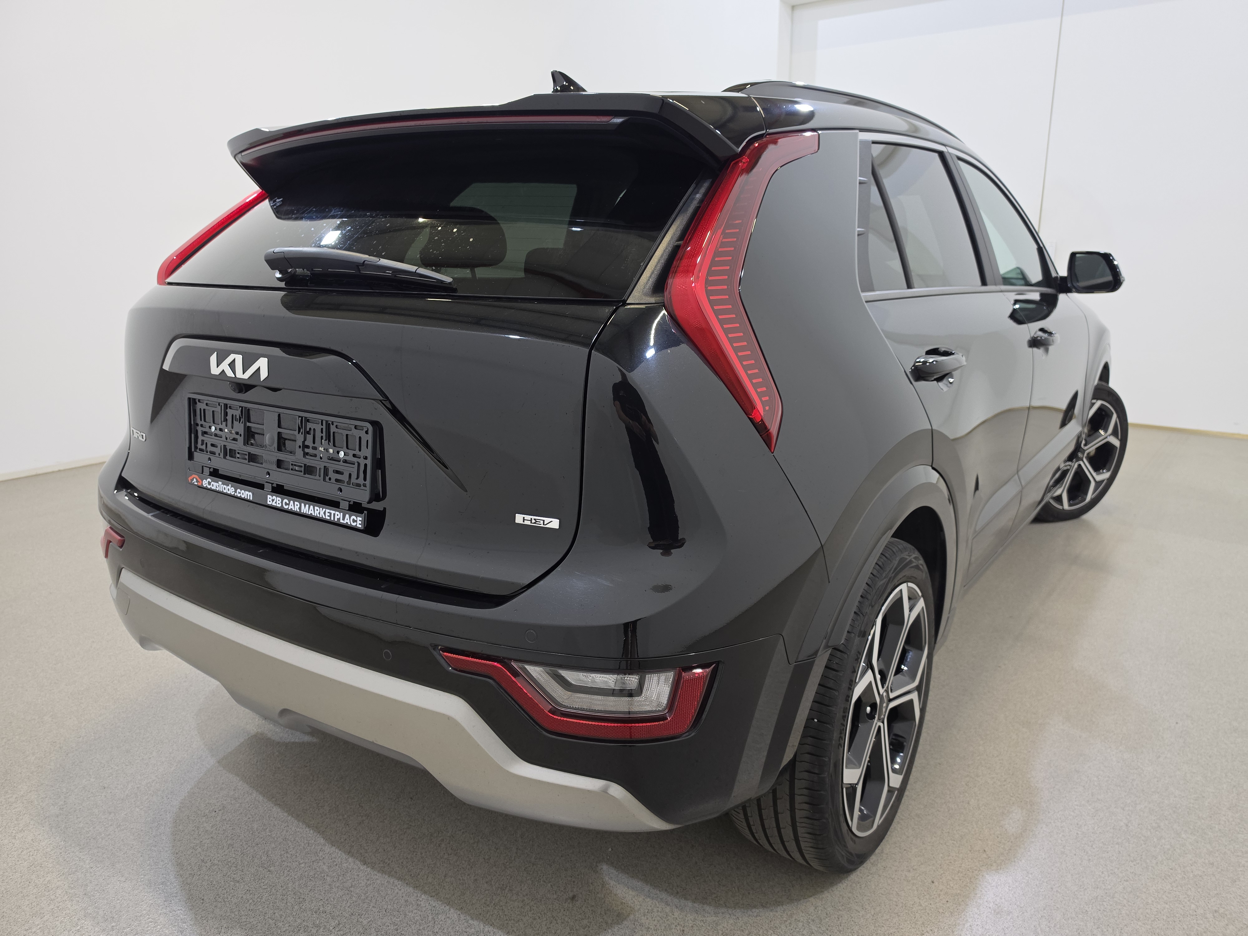 Kia Niro 1.6 GDI Hybrid Premium 4