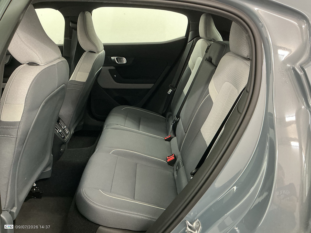 Polestar 2 78 kWh 408Hp Dual Motor Pilot 9