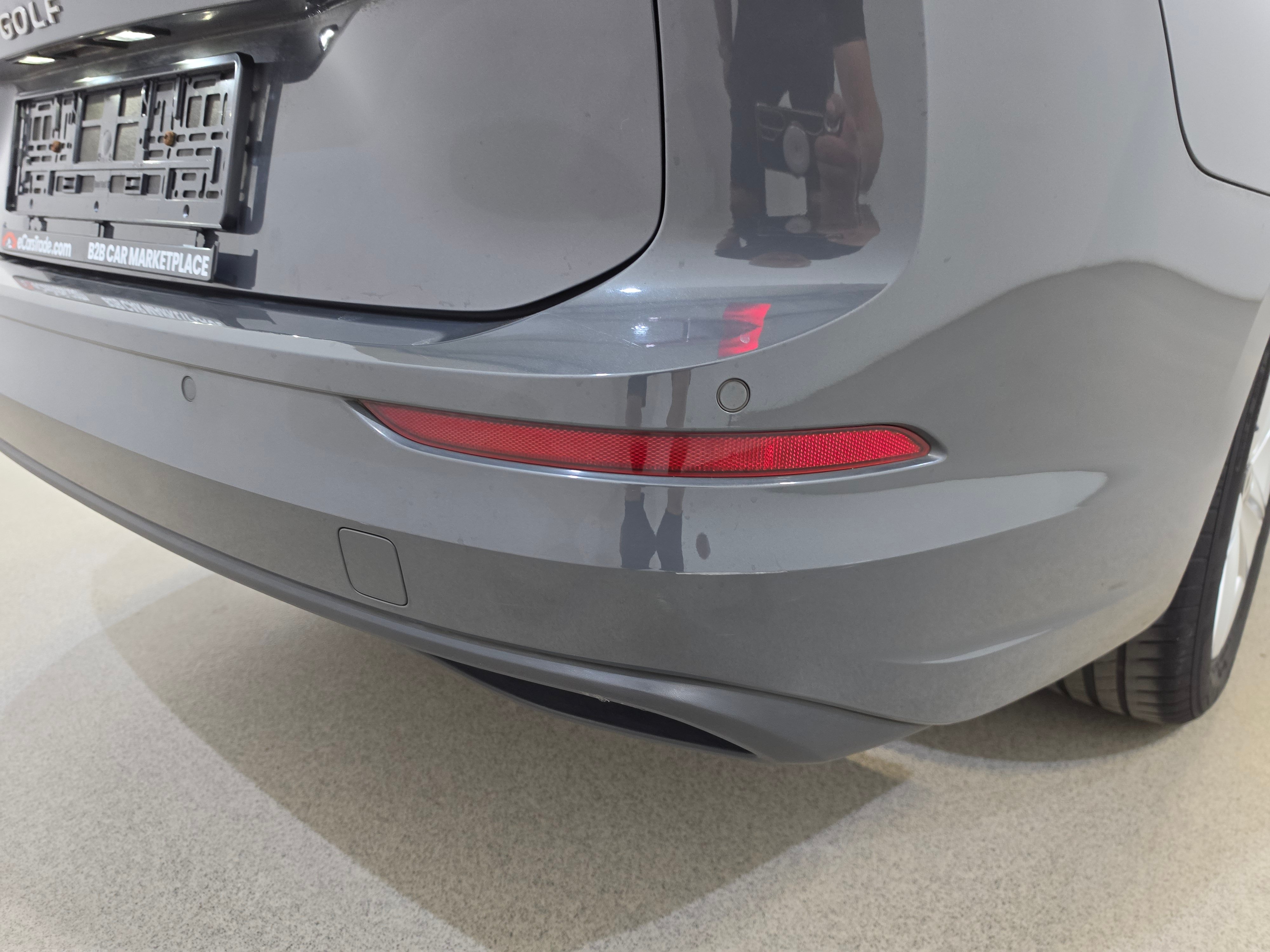 Volkswagen Golf Variant 2.0 TDI Life 24