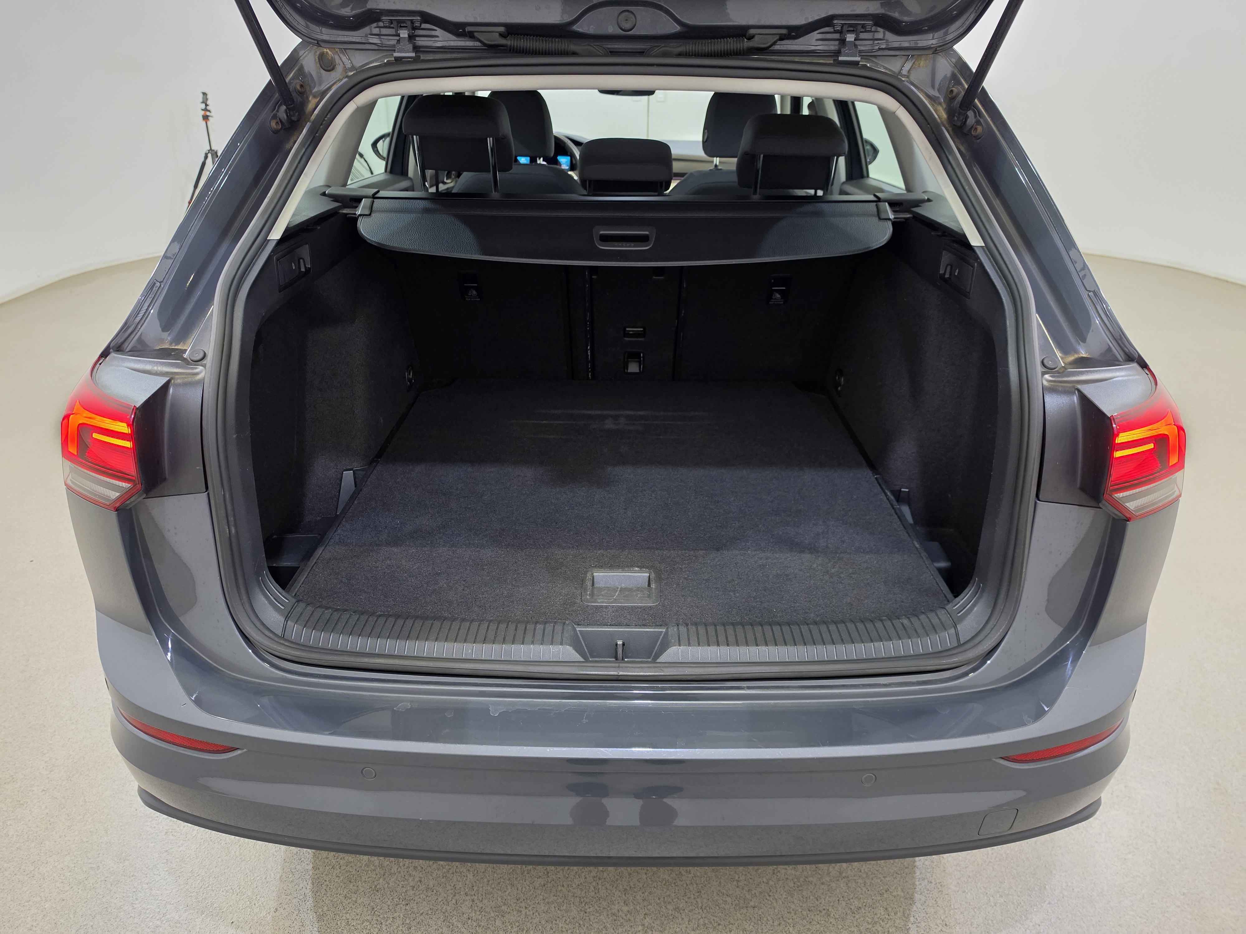 Volkswagen Golf Variant 2.0 TDI Life 14