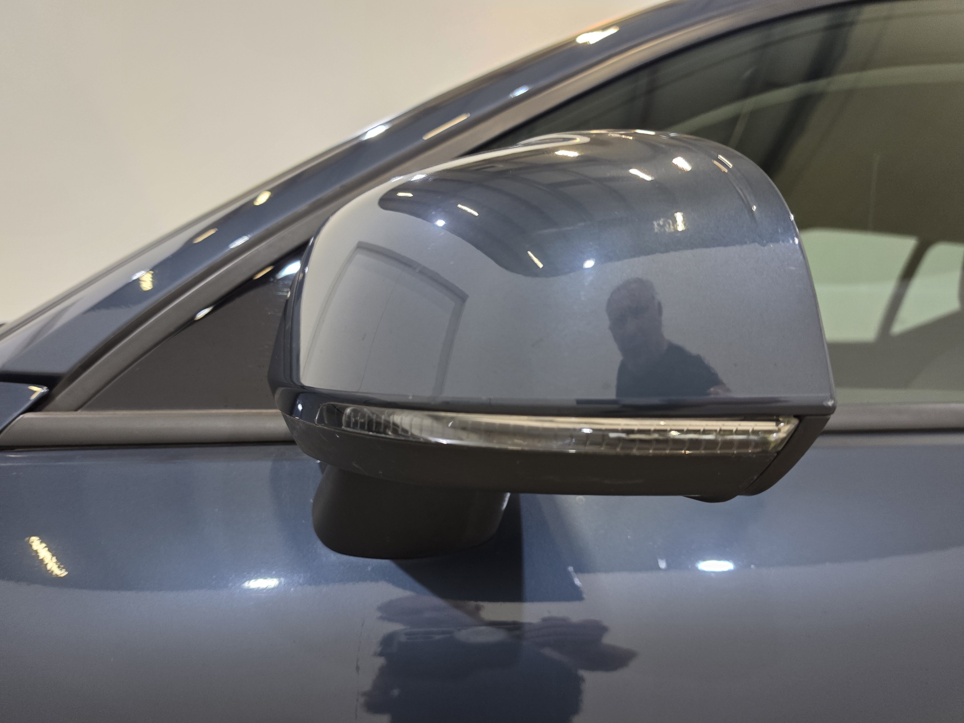 Volvo XC40 2.0 B4 AWD 26