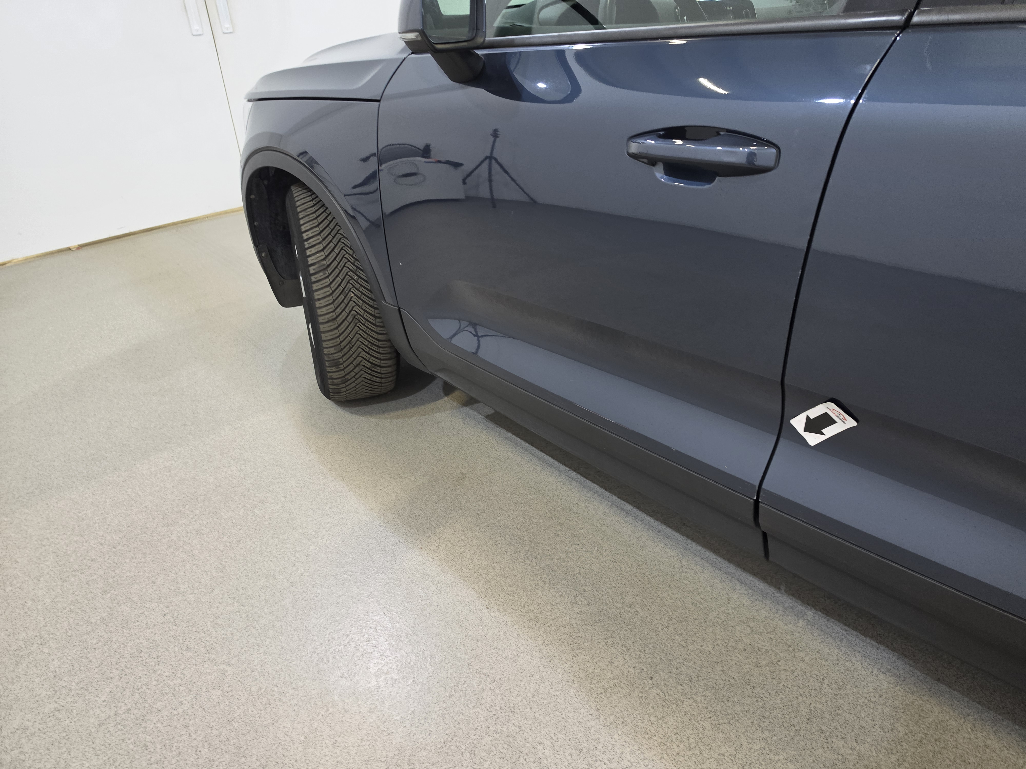 Volvo XC40 2.0 B4 AWD 27