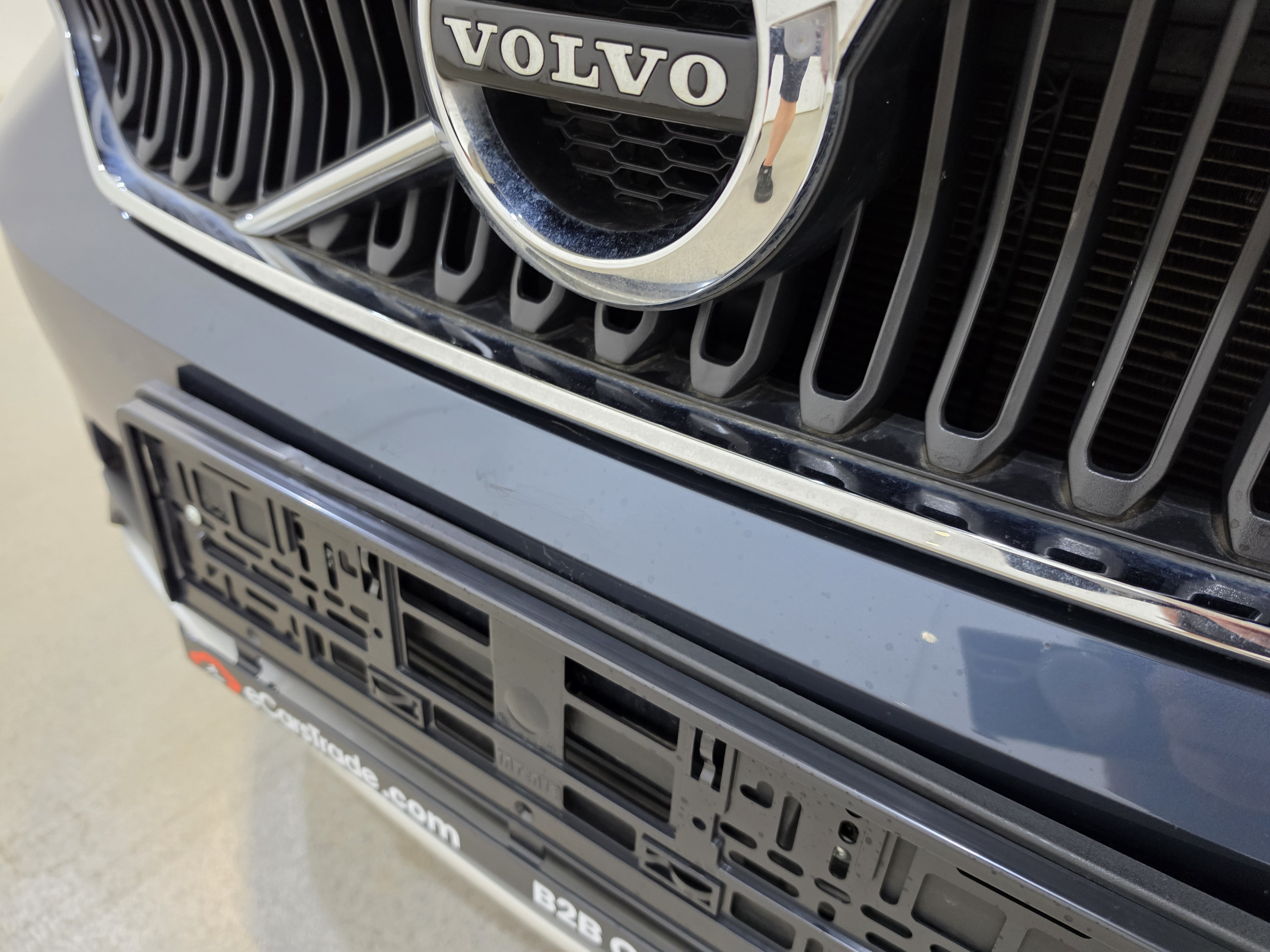 Volvo XC40 2.0 B4 AWD 23