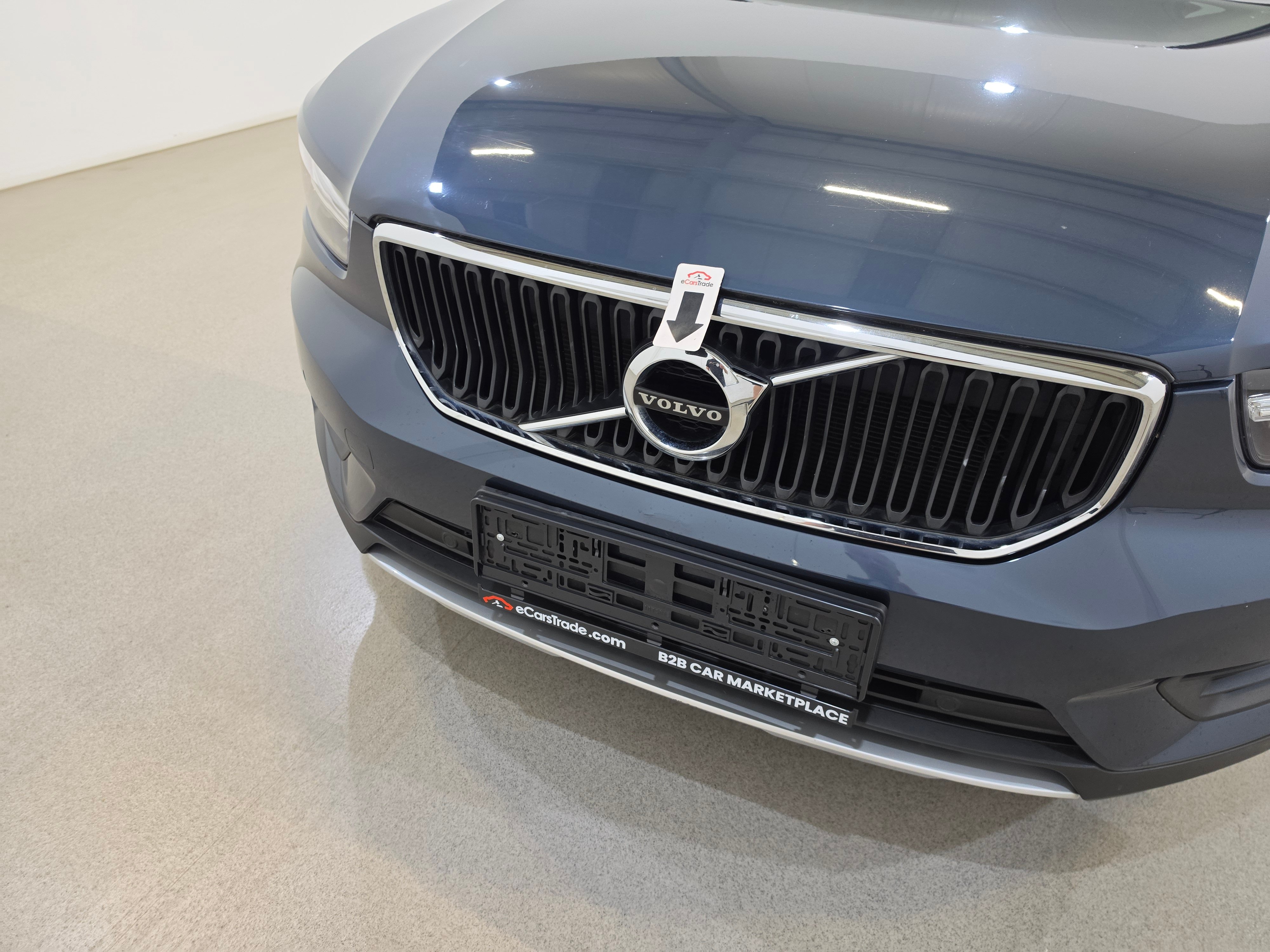 Volvo XC40 2.0 B4 AWD 22