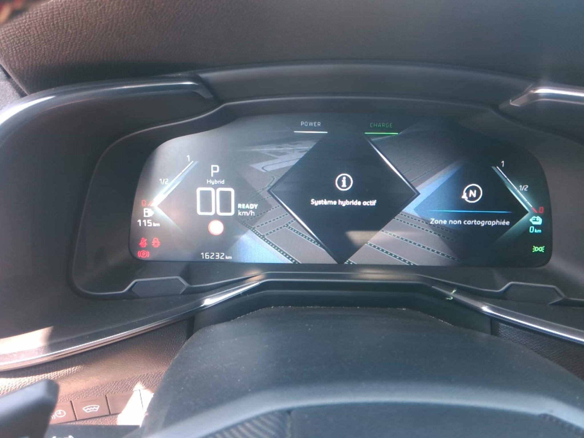 DS Automobiles DS7 Crossback 1.6 E-Tense Hybrid Performance Line+ 4x4 8