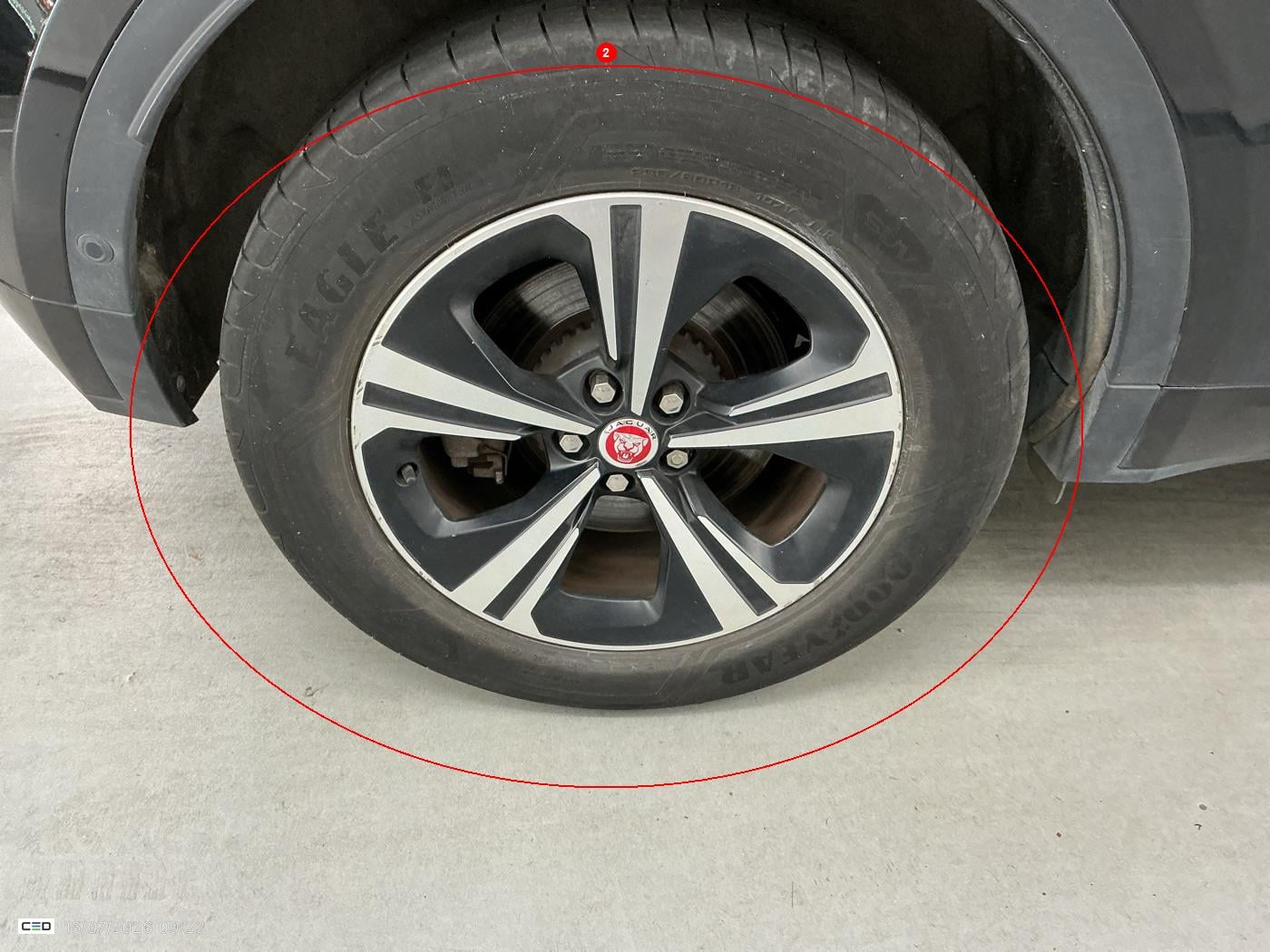 Jaguar E-Pace P300e Plug-In Hybrid R-Dynamic 17