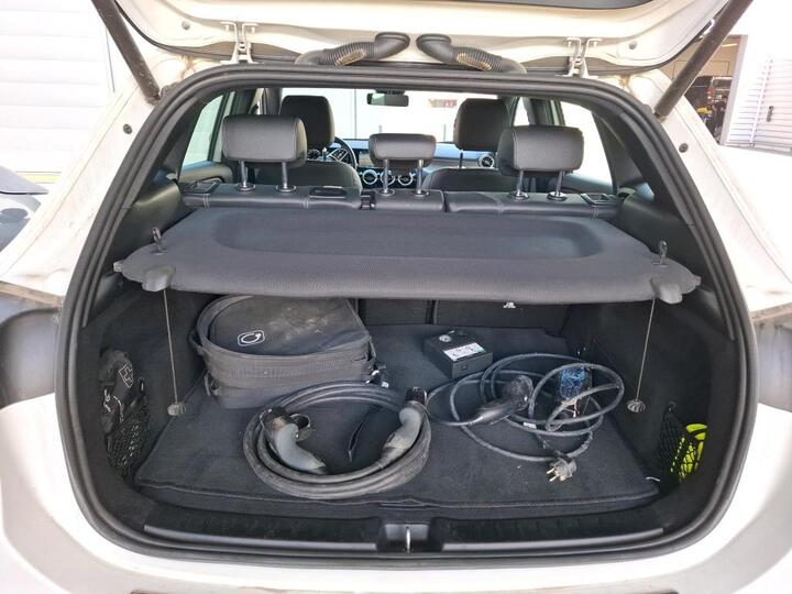 Mercedes-Benz EQA 250+ 67 kWh 10